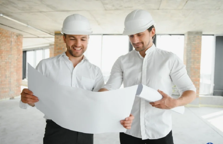 gaji helm putih proyek